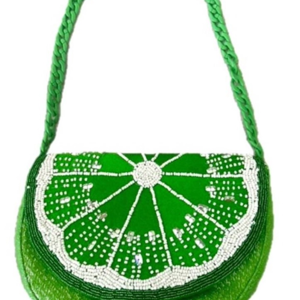 NWT ⚜️💚⚜️ American & Beyond Viral Lime Slice Beaded Purse